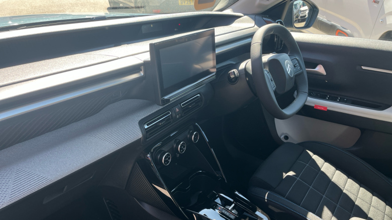 Citroen C3 1.2 Hybrid [110] Plus 5dr e-DCS6 Petrol Hatchback